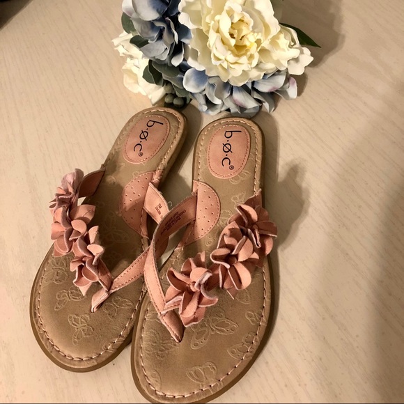 b.o.c. | Shoes | Boc Flower Sandals | Poshmark